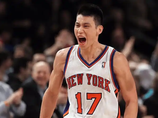 林书豪点评尼克斯引爆热议，中国体育圈如何借鉴NBA建队智慧？